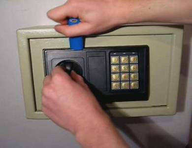 伊宁24小时上门开锁公司